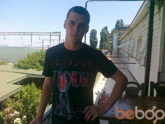 ,   Lexa, 33 ,   