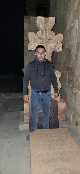  Sint-Niklaas,   Tyom, 33 ,   ,   