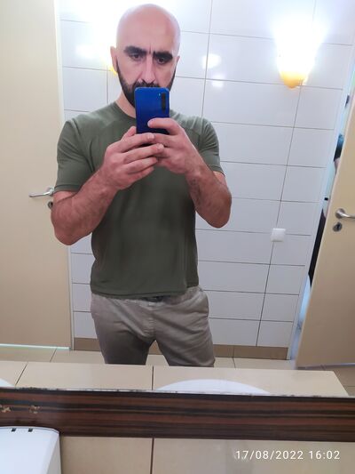  ,   Nika, 35 ,   ,   , c , 