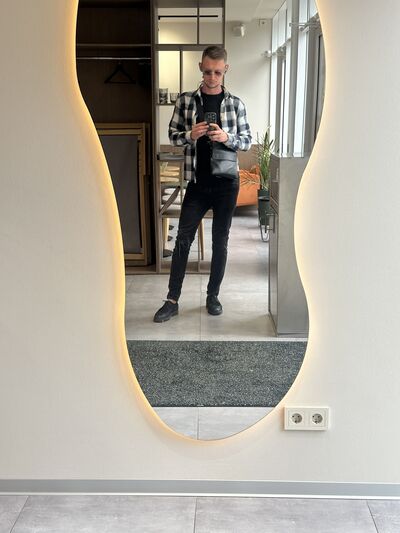  ,   Alex, 32 ,   ,   , c 