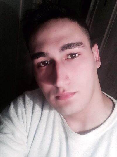  -,   Maxim, 31 ,   