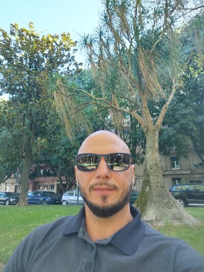  ,   Igor, 37 ,   ,   