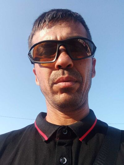  ,   Amon, 40 ,   ,   