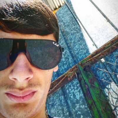  ,   Tiko, 22 ,   ,   