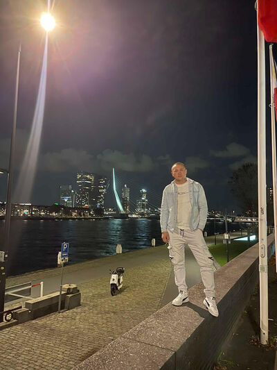  Vlaardingen,   , 44 ,   ,   , c , 