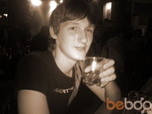  ,   Petro, 32 ,   ,   , c 