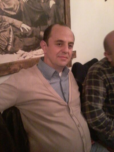  ,   Leo, 54 ,   
