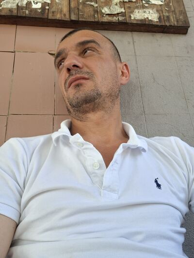  ,   Abbas, 42 ,   ,   