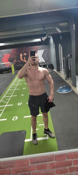  ,   Rade, 29 ,   ,   