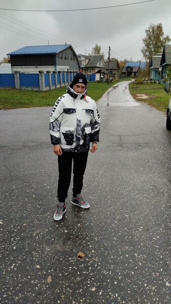  ,   Nikolay, 26 ,   ,   , c , 