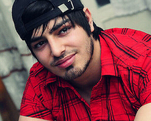 ,   Dima, 33 ,   