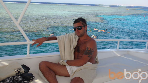  ,   Santi, 43 ,  
