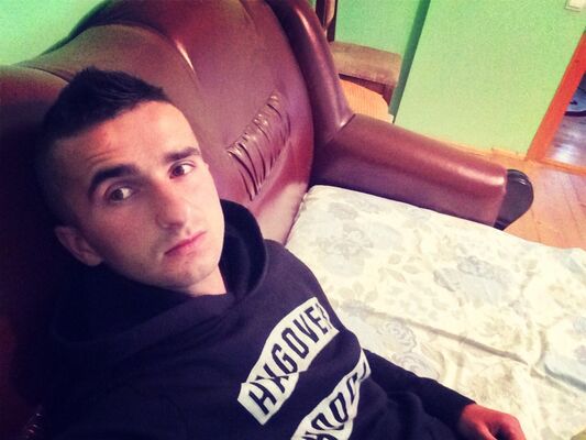  -,   Andrey, 31 ,   