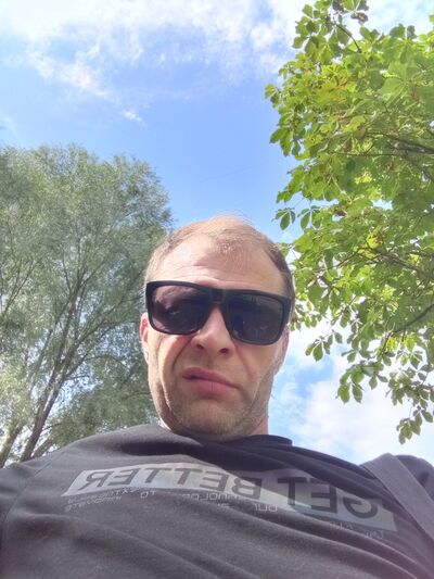  Goddard,   , 41 ,   ,   