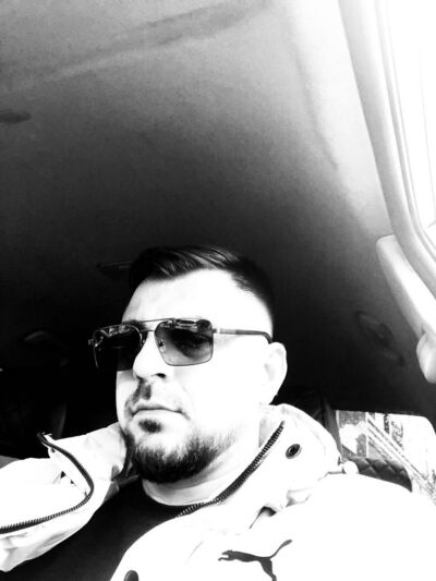  ,   Sergei, 34 ,   ,   