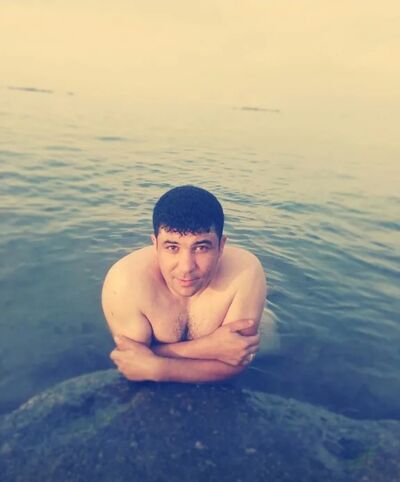  ,   Amir, 39 ,   ,   