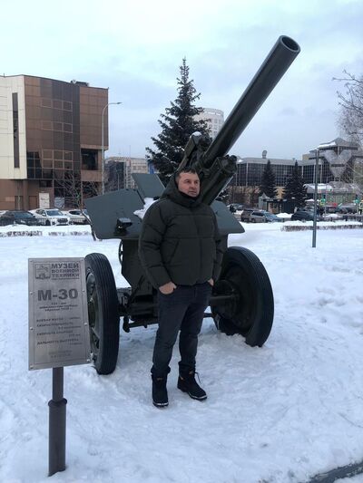   ,   Denis, 36 ,   ,   