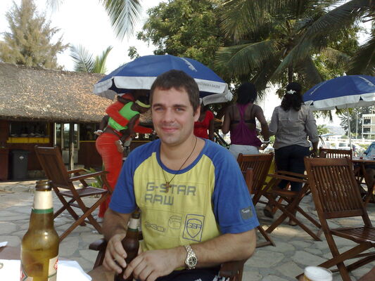  ,   Serj, 42 ,   ,   