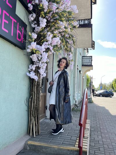  ,   Anastasia, 41 ,     , c 