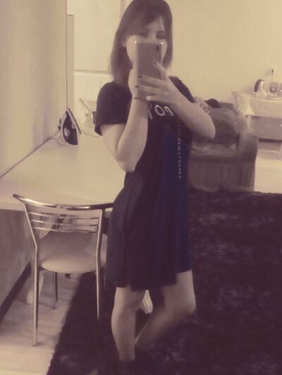  ,   Karina, 26 ,  