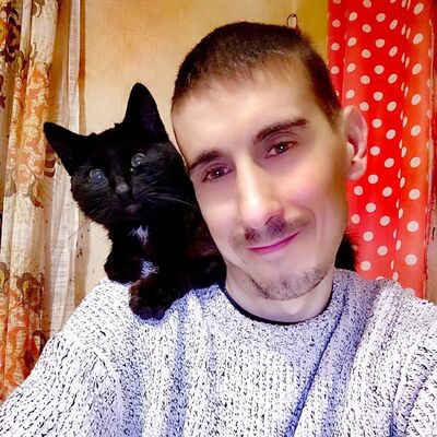  ,   Ruslan, 42 ,   ,   , c , 