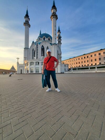 ,   Andrey, 62 ,  