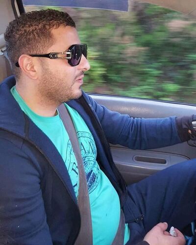  -,   Mouh, 39 ,   ,   , c 
