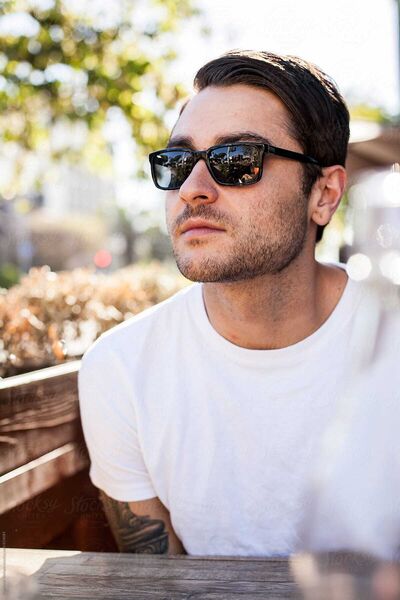  ,   Roland, 36 ,   ,   
