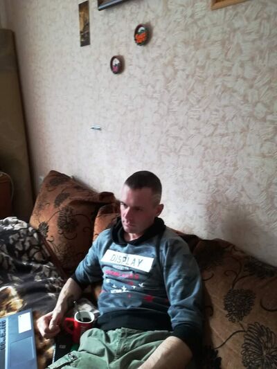  ,   Leo, 38 ,   ,   , c 