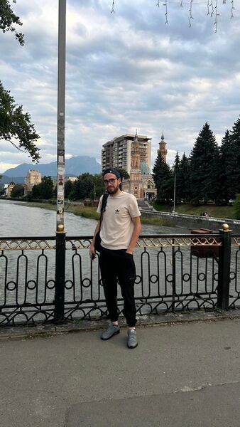  ,   Seymur, 27 ,   ,   