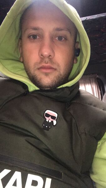  ,   Puiu Antoni, 27 ,   ,   