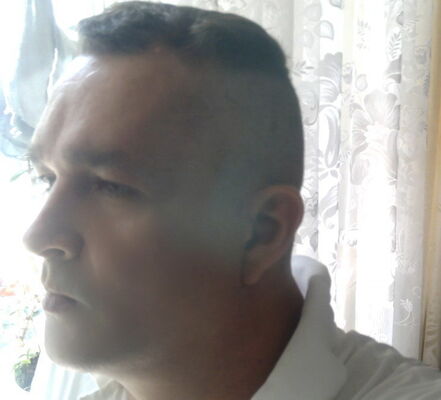  ,   Gabriel, 49 ,     , c 
