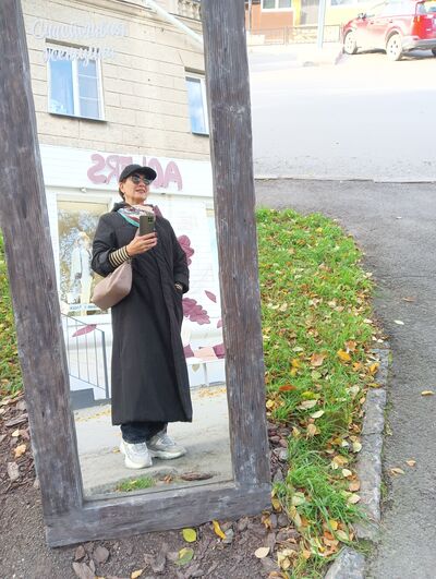  ,   Lena, 52 ,   ,   , c 