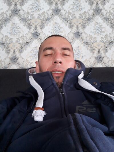  -,   Ali, 45 ,   ,   , c 
