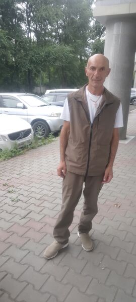  ,   Artur, 47 ,   c , 