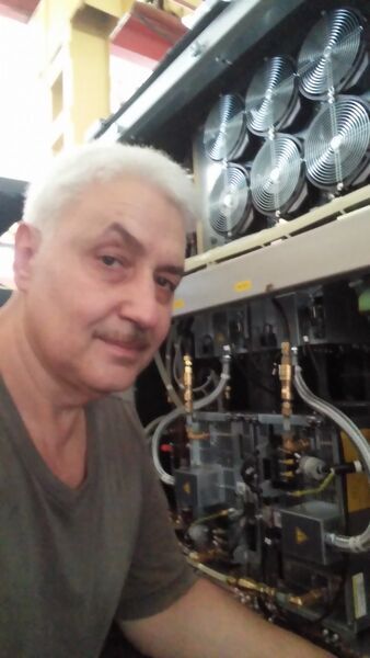  ,   Stas, 65 ,   