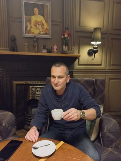  ,   David, 47 ,   c 