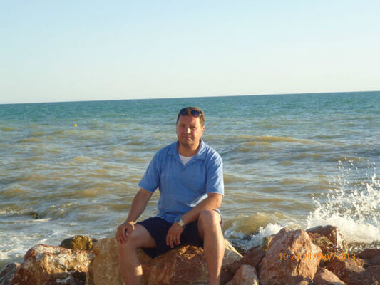  ,   Artur, 53 ,   ,   , c 