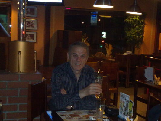  ,   Bobo, 54 ,   ,   , c 