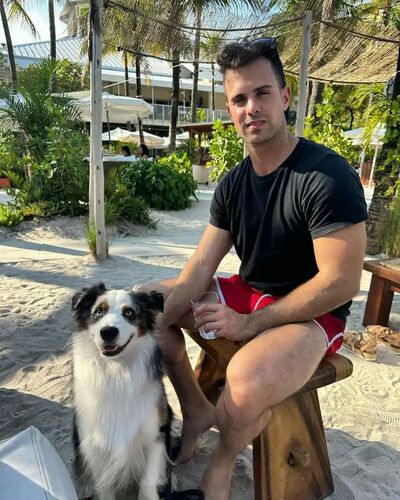  ,   Alex Nelson, 29 ,   c 
