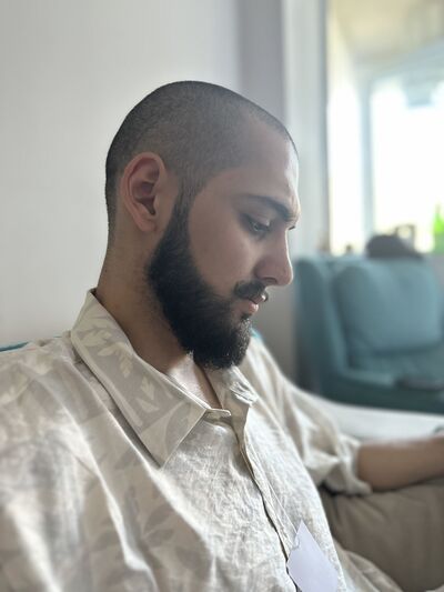  ,   George, 27 ,   ,   