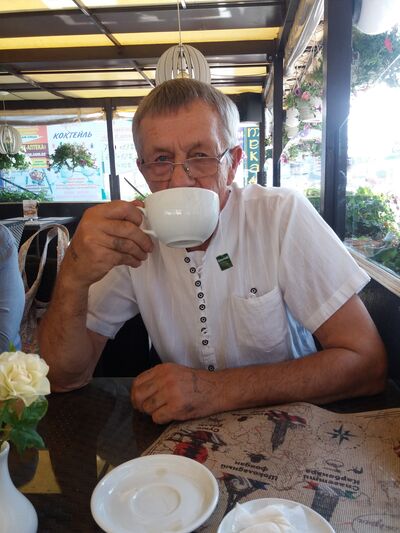  ,   Andrei, 76 ,   c 