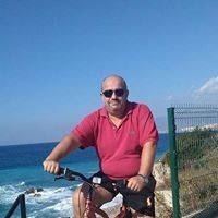  ,   Denis, 48 ,   