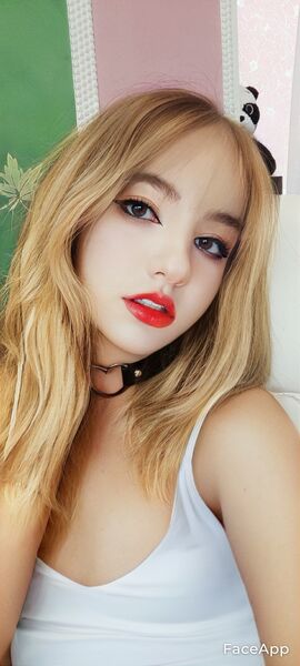  ,   Lia, 20 ,   ,   , 