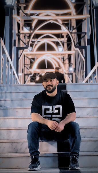  ,   Khalil, 28 ,   ,   