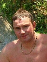  ,   Alex, 46 ,   