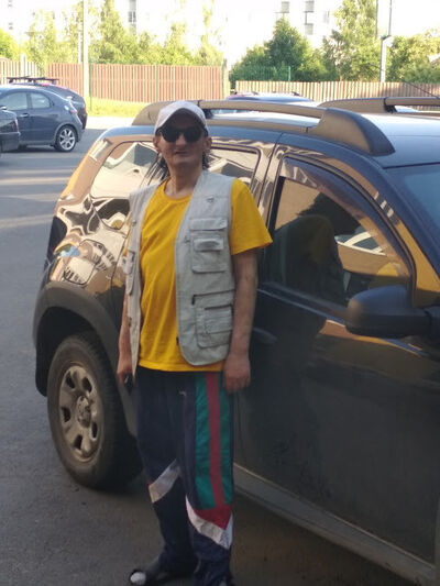  -,   Denis, 44 ,     , c 