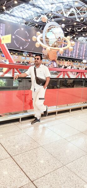  ,   Suniil, 35 ,   ,   
