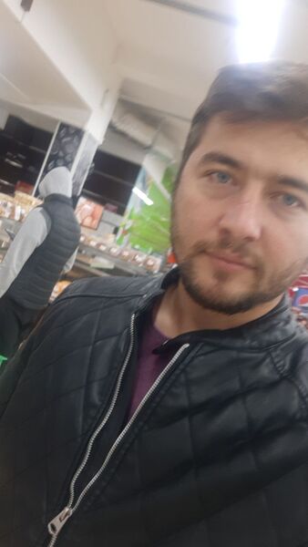  ,   Vladi, 30 ,   ,   