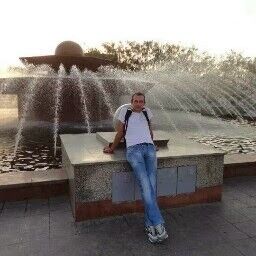  ,   Sasha, 42 ,   